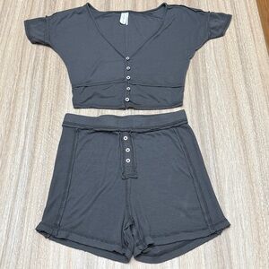 Urban Outfitters Out From Under Sweet Dreams Set in Gray Size Medium